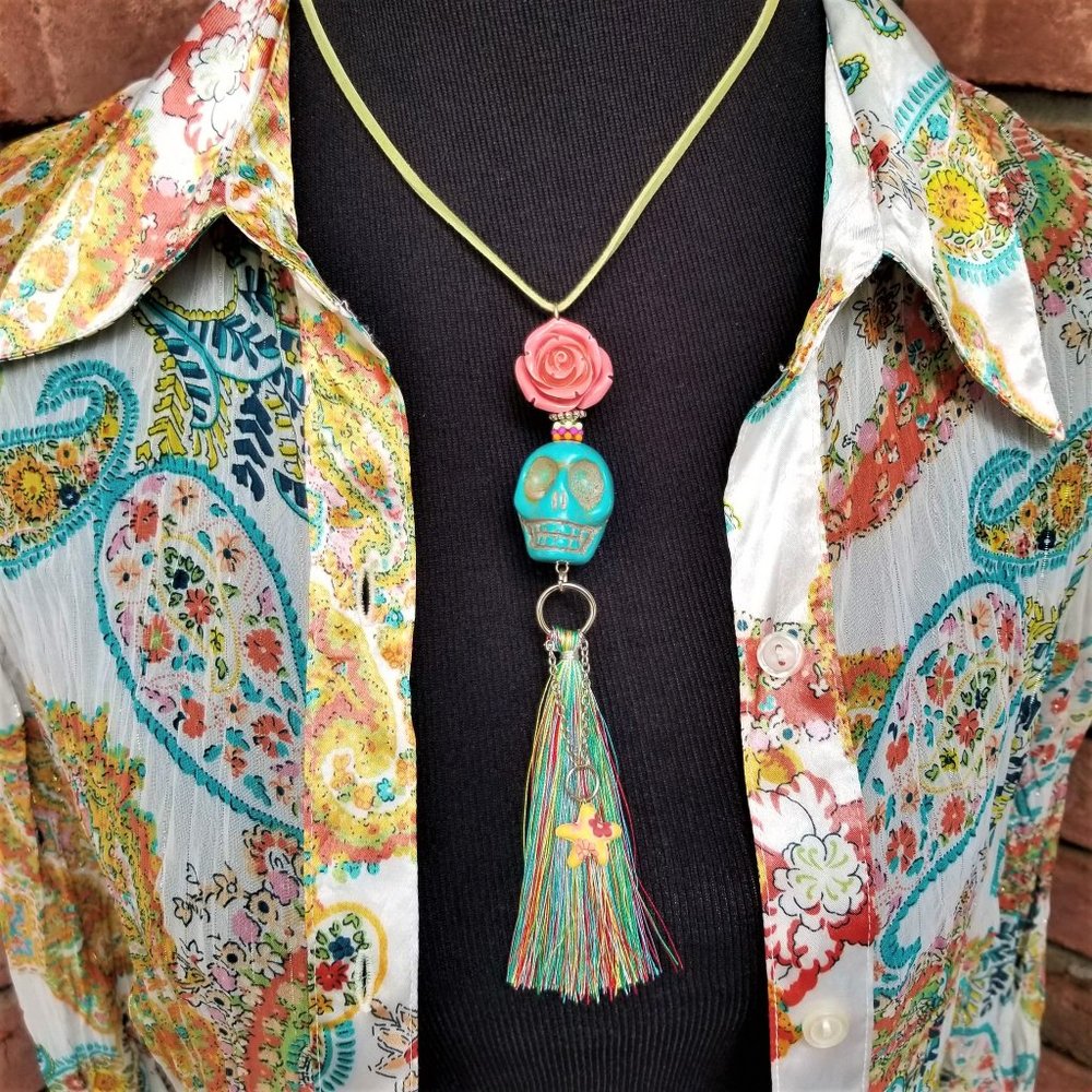Artisan Necklace Halloween Turquoise Skull Pink Rose Tassel Green Suede Cord - Picture 6 of 6